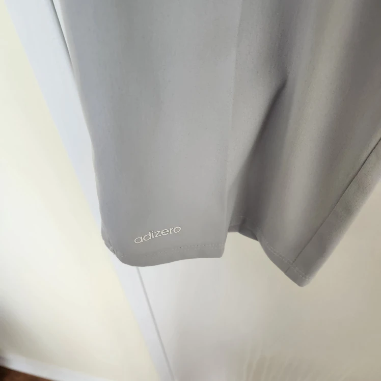 Adidas Light Grey Cropped Pants - photo 4