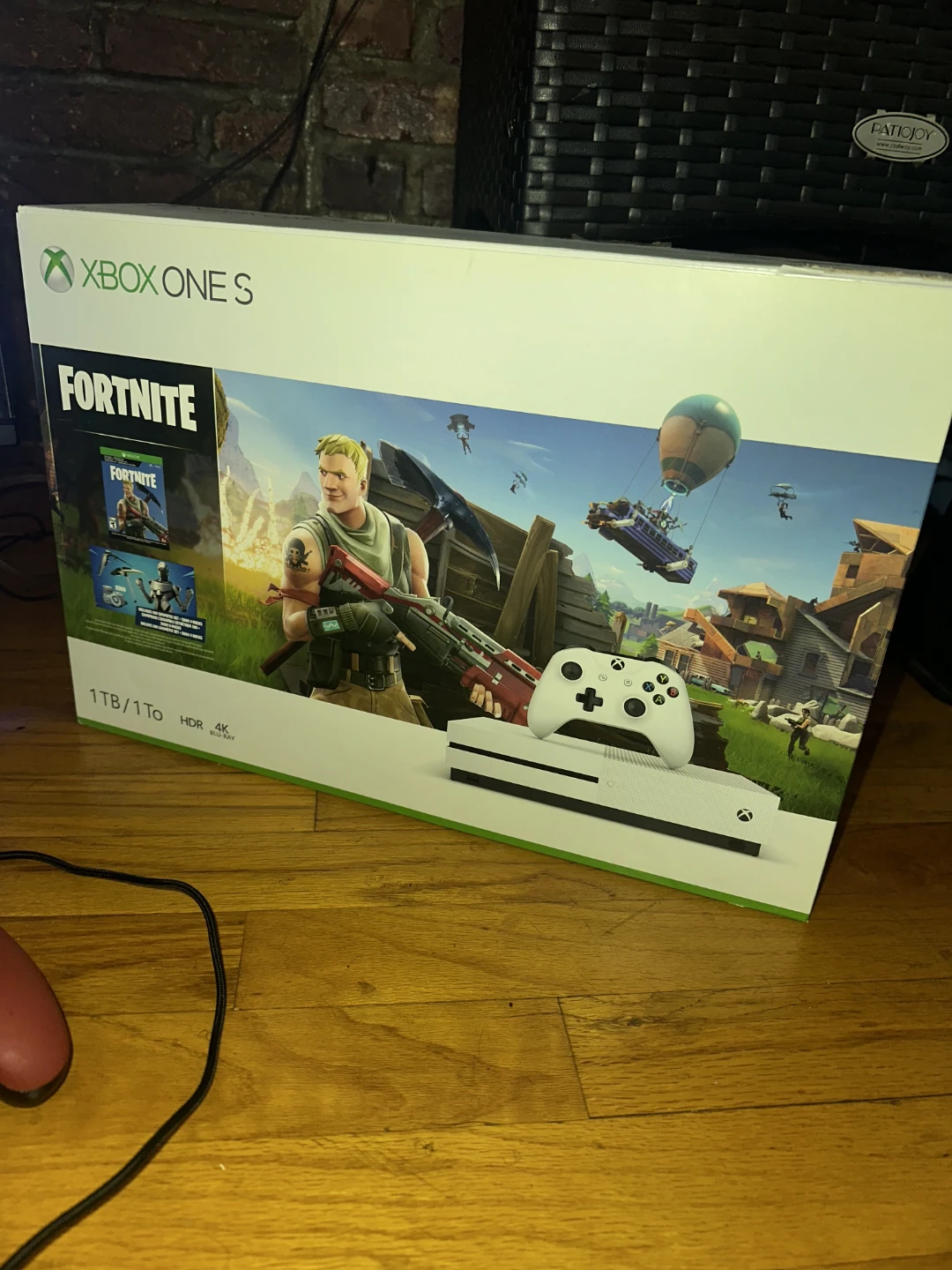Xbox One S Fortnite 1TB Edition Console - photo 4