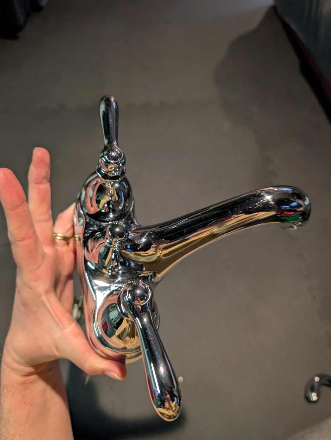 Chrome bathroom sink faucet - photo 2