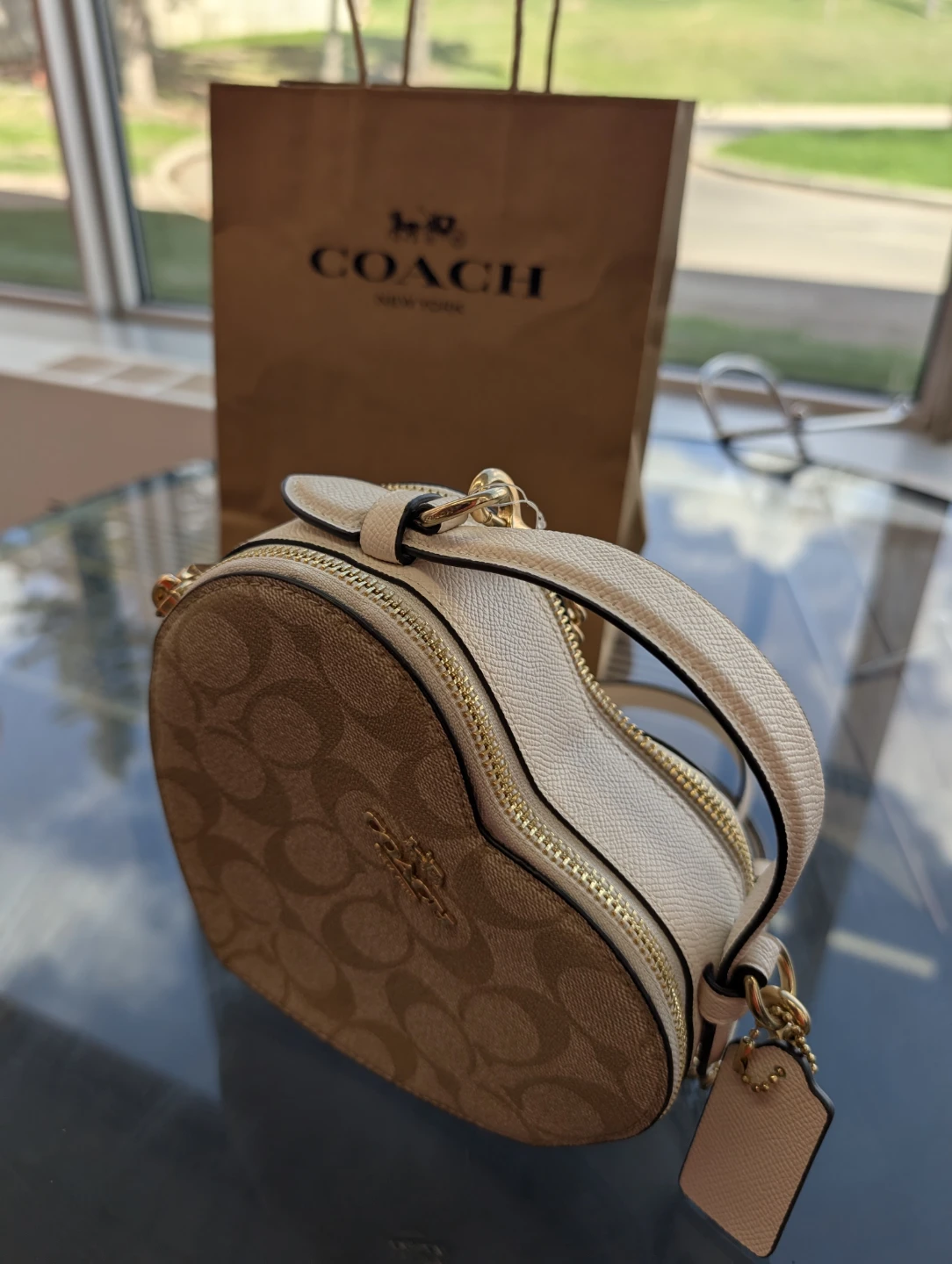 Coach Heart Shaped Bag - photo 3