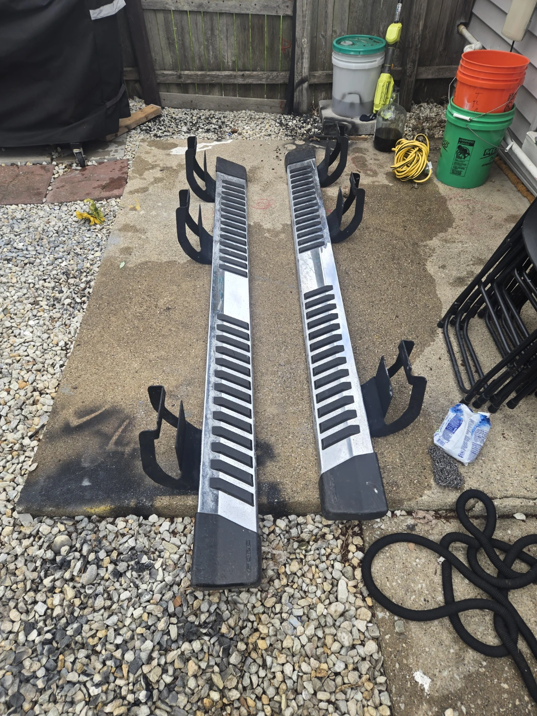 Estribos para trokas Ford f-150 chevrolet Gmc