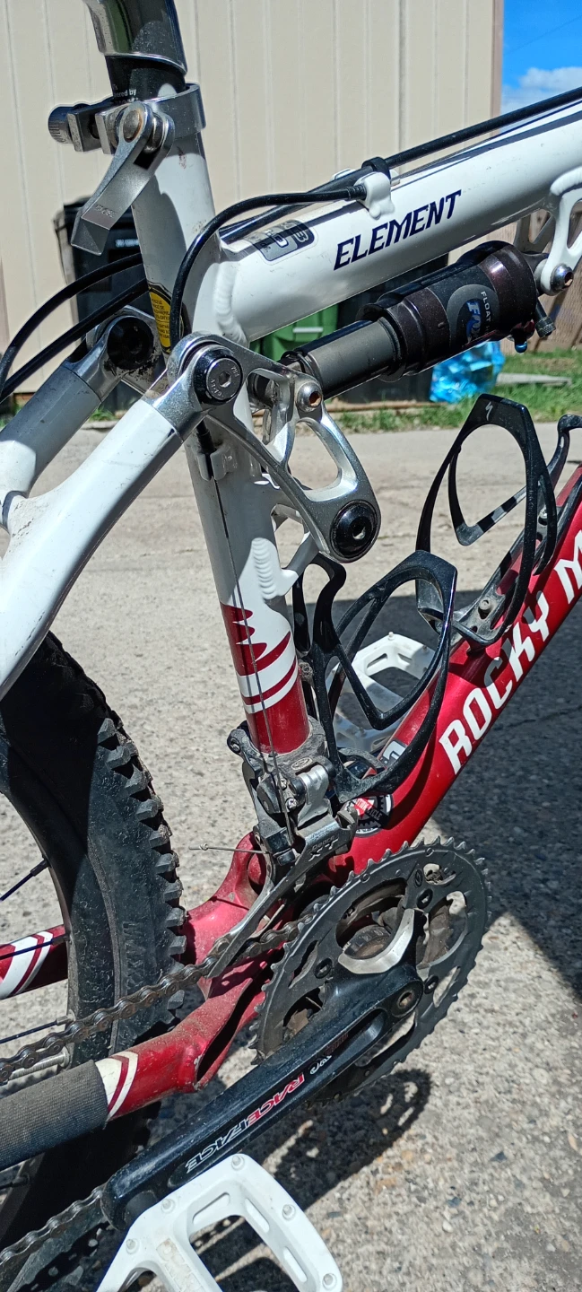 Rocky Mountain Element Mountain Bike - photo 5