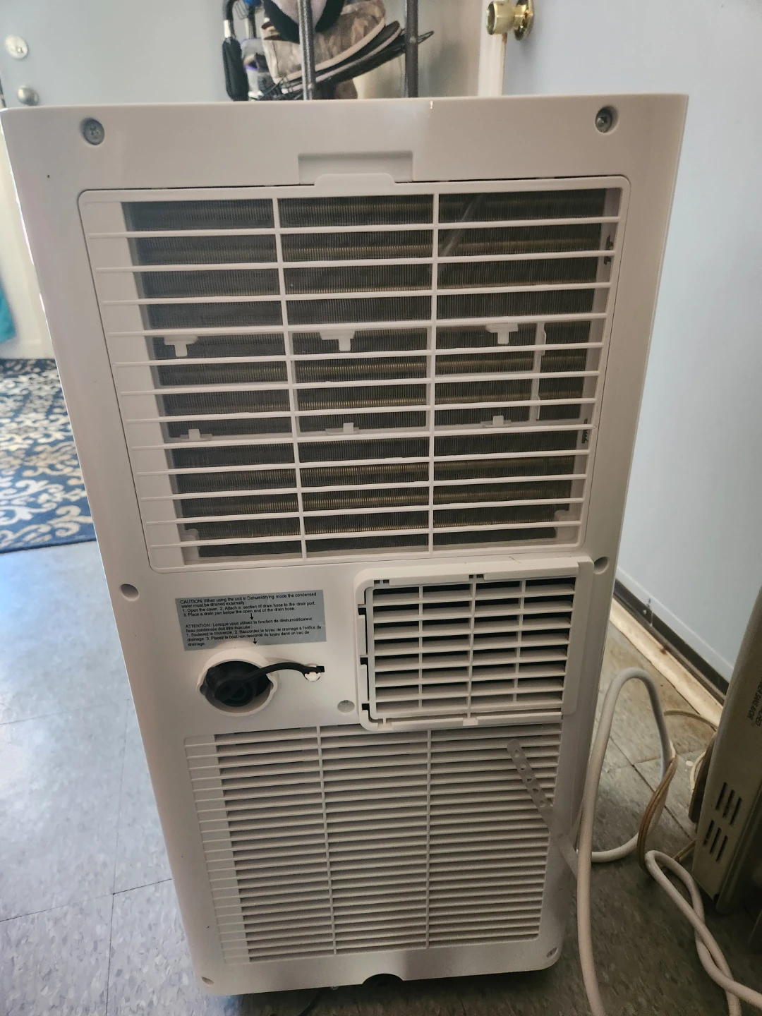 NEW 4 IN 1 (10, 000) BTU AC,  DEHUMIDIFIER,  HEATER,  FAN - photo 2