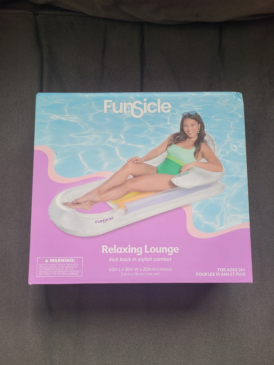 FunSicle Relaxing Lounge 🏝👙🥽🩱