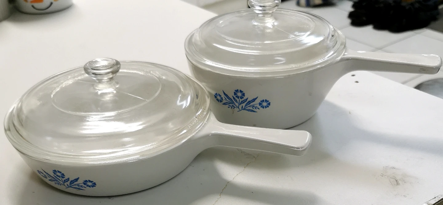 Corning ware set