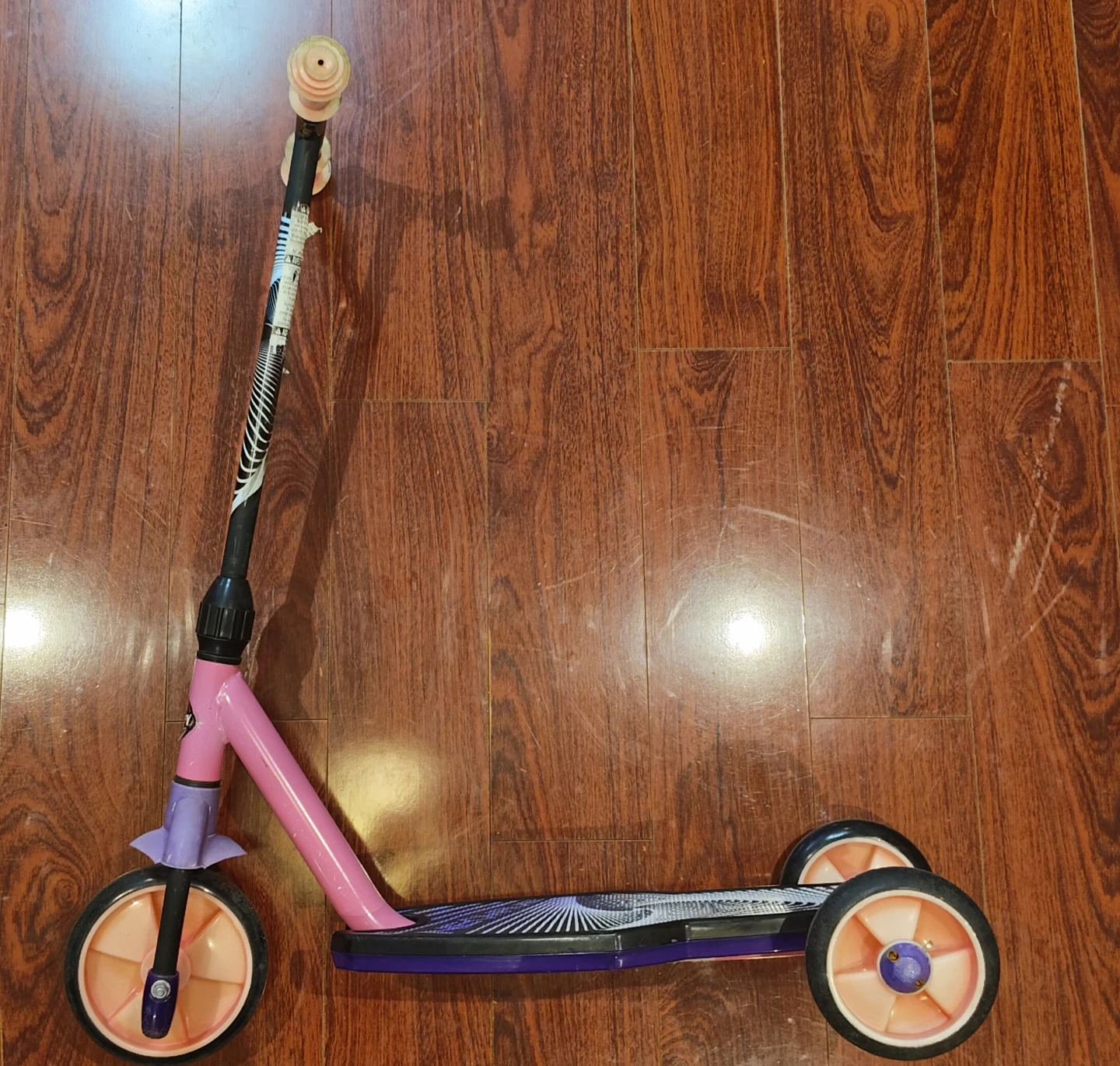 Huffy Pink & Purple 3-Wheel Scooter - photo 3