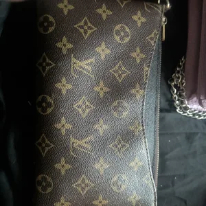 Louis Vuitton Monogram Pouch