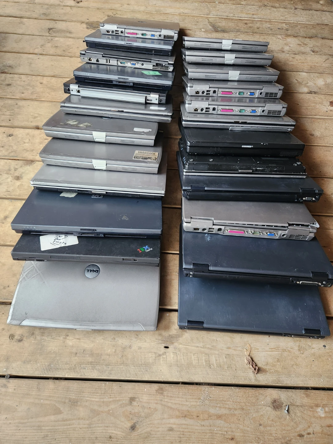 Assorted Computer Components & Laptops - photo 2