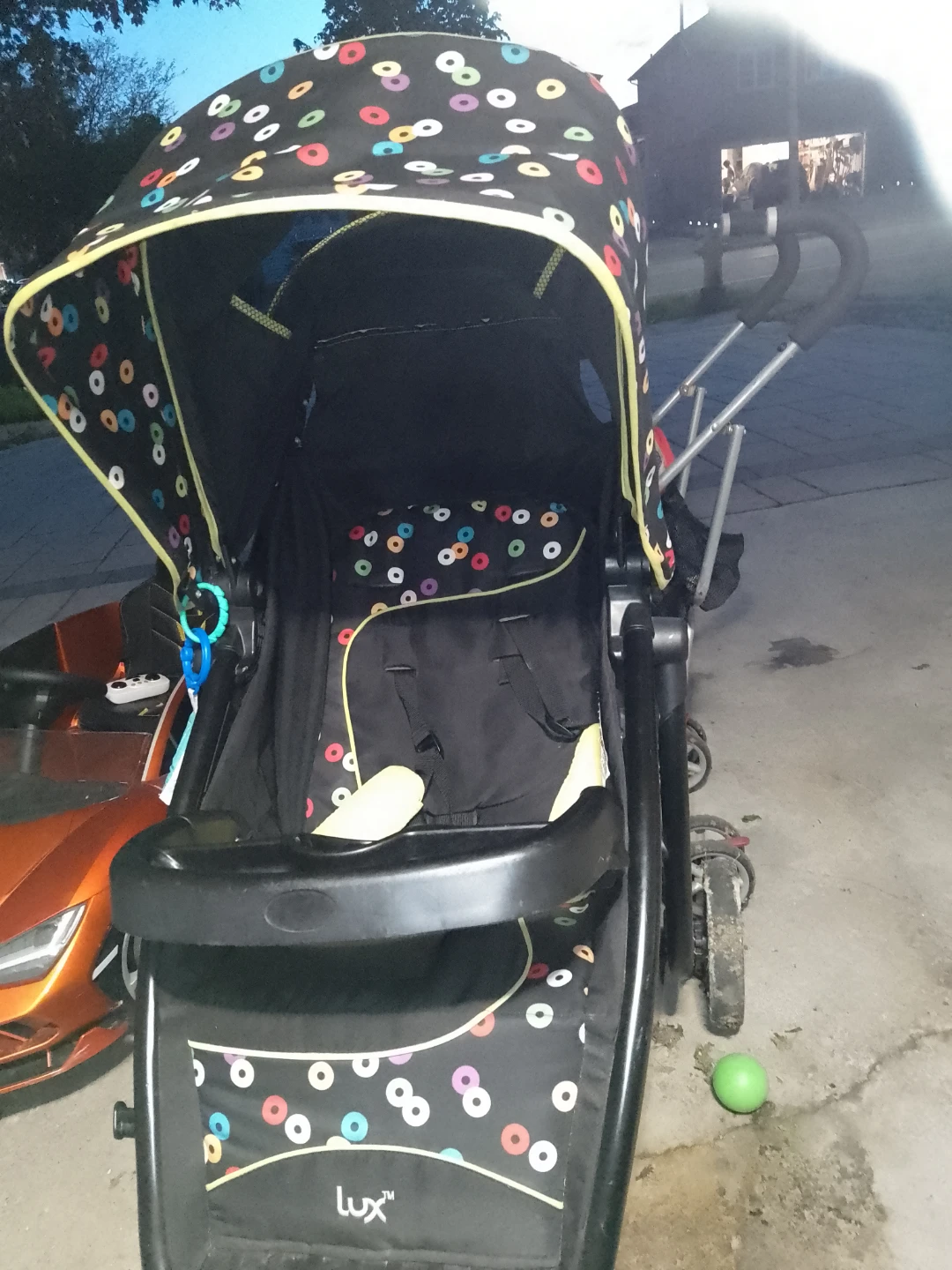 Lux Stroller with Fun Donut Pattern - photo 4