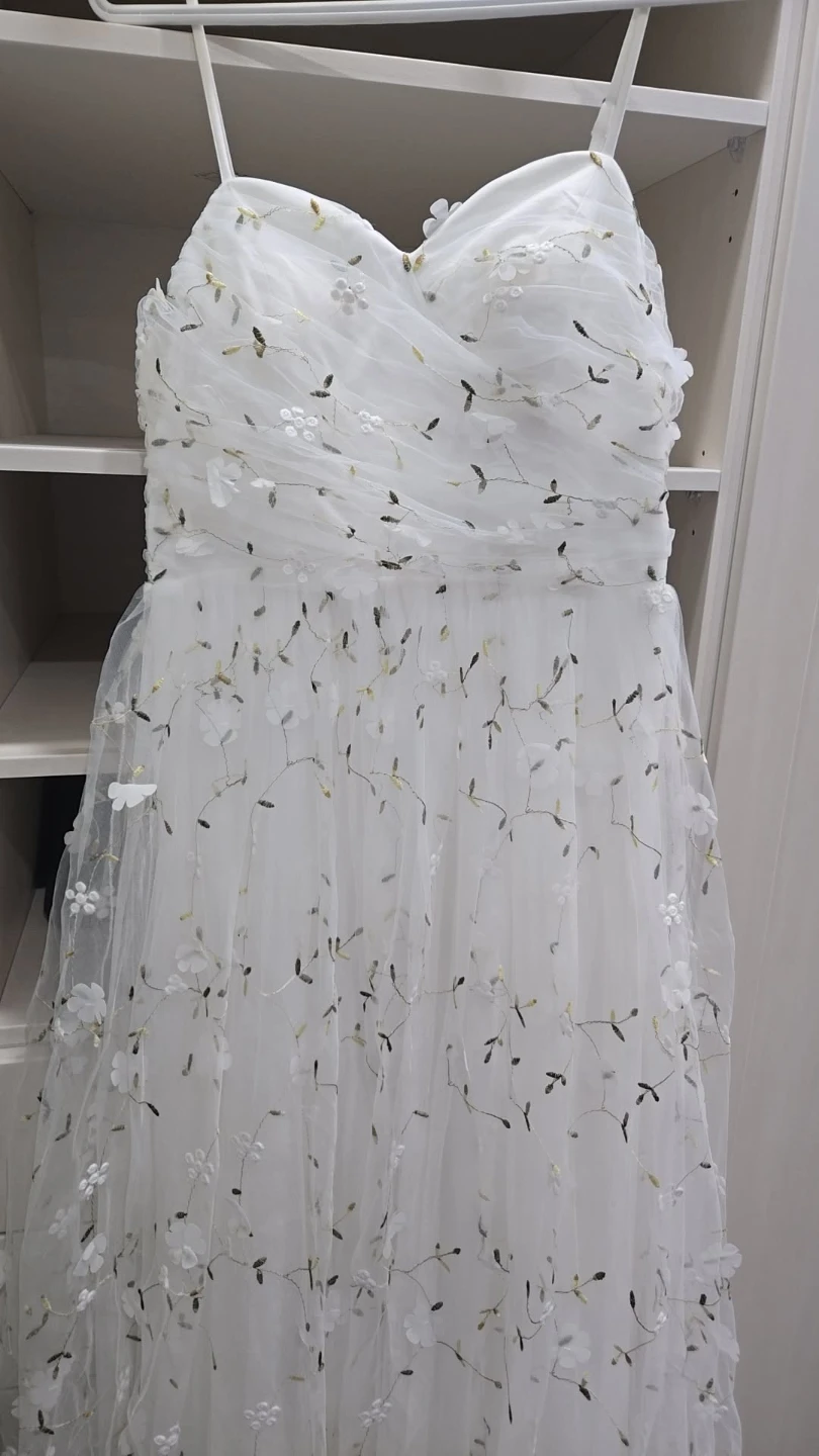 White Embroidered Tulle Gown - photo 2