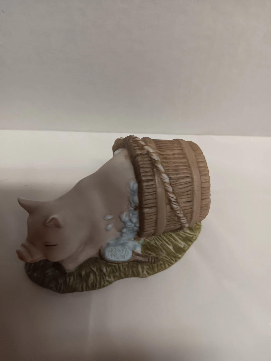 Set of 5 Ceramic Pig Figurines - photo 3