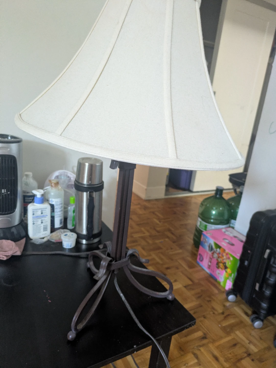 Table Lamp with Off-White Shade - photo 2