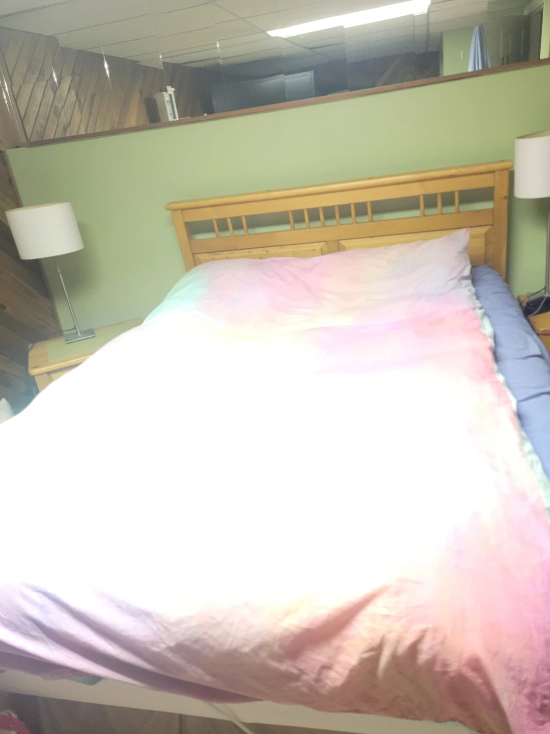 Bedroom suite