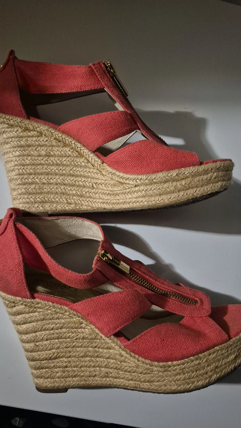 Michael Kors Red Wedge Espadrille Sandals Size 7.5 - photo 3