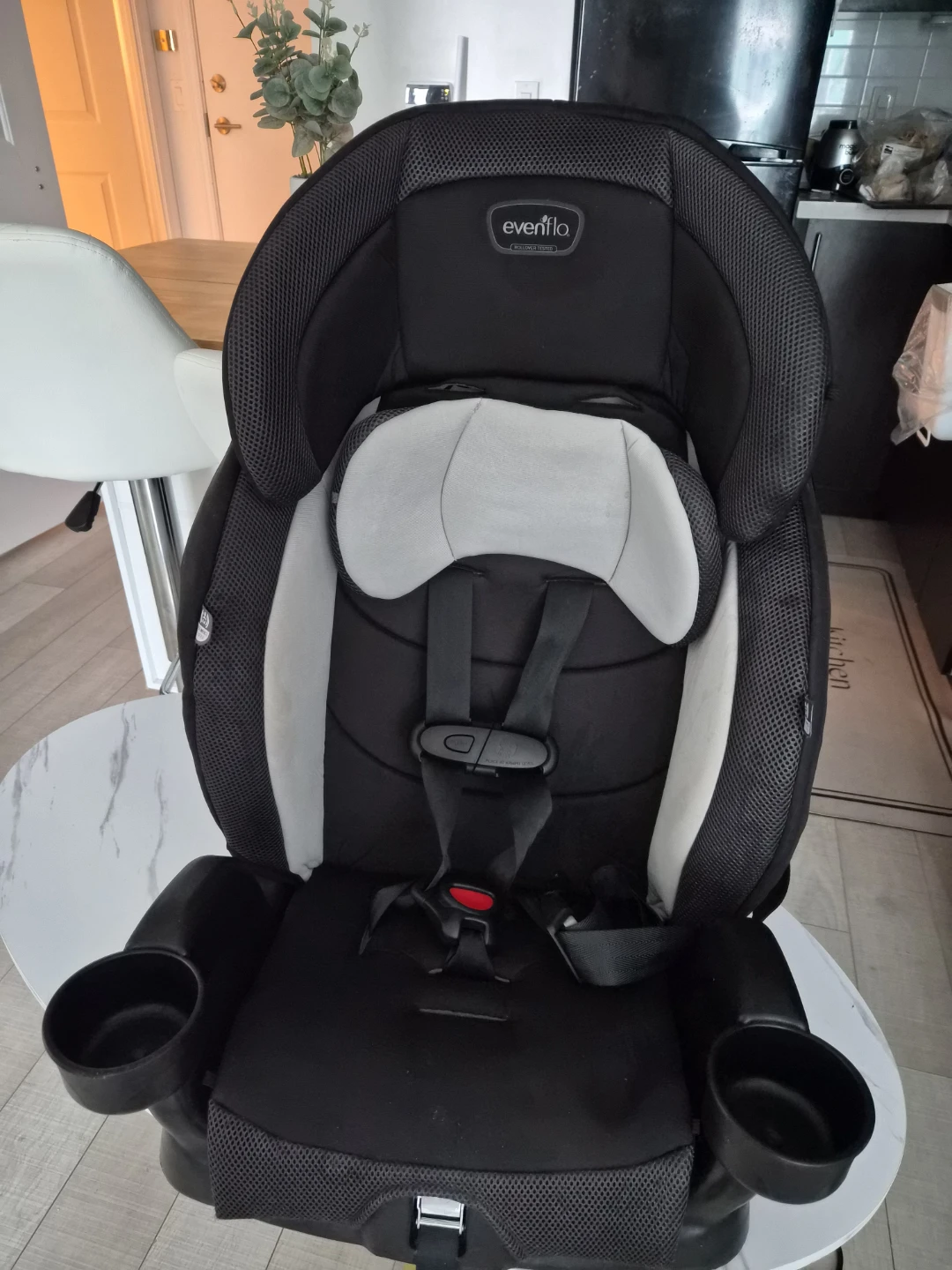 Evenflo Car Seat - photo 2