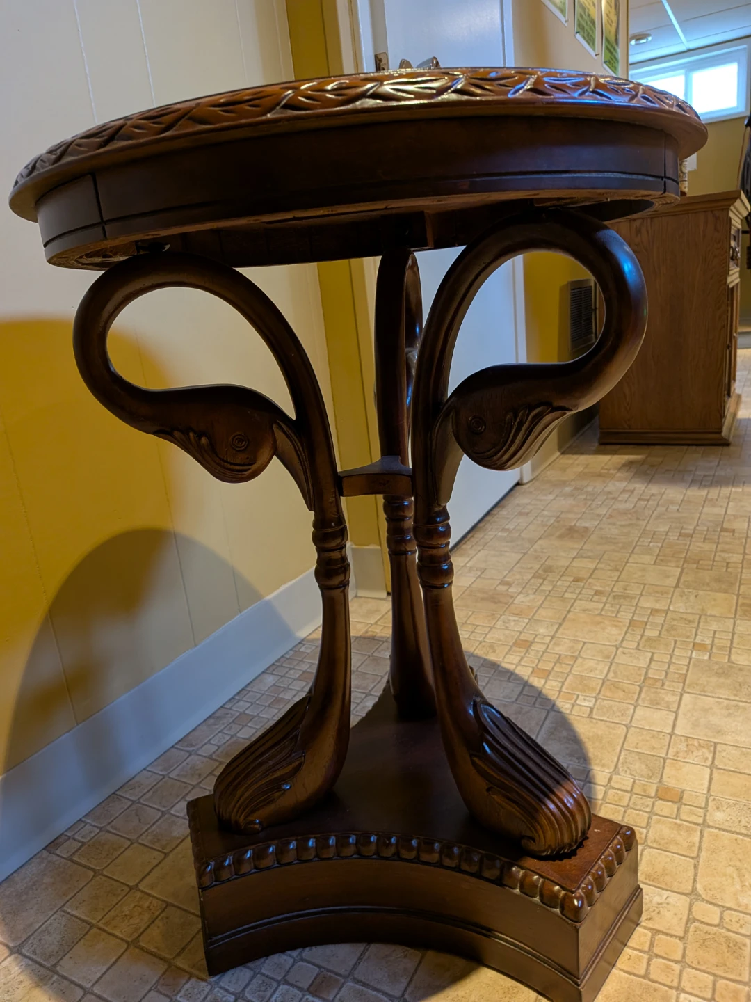 Vintage Decorative Pedestal Side Table - photo 3