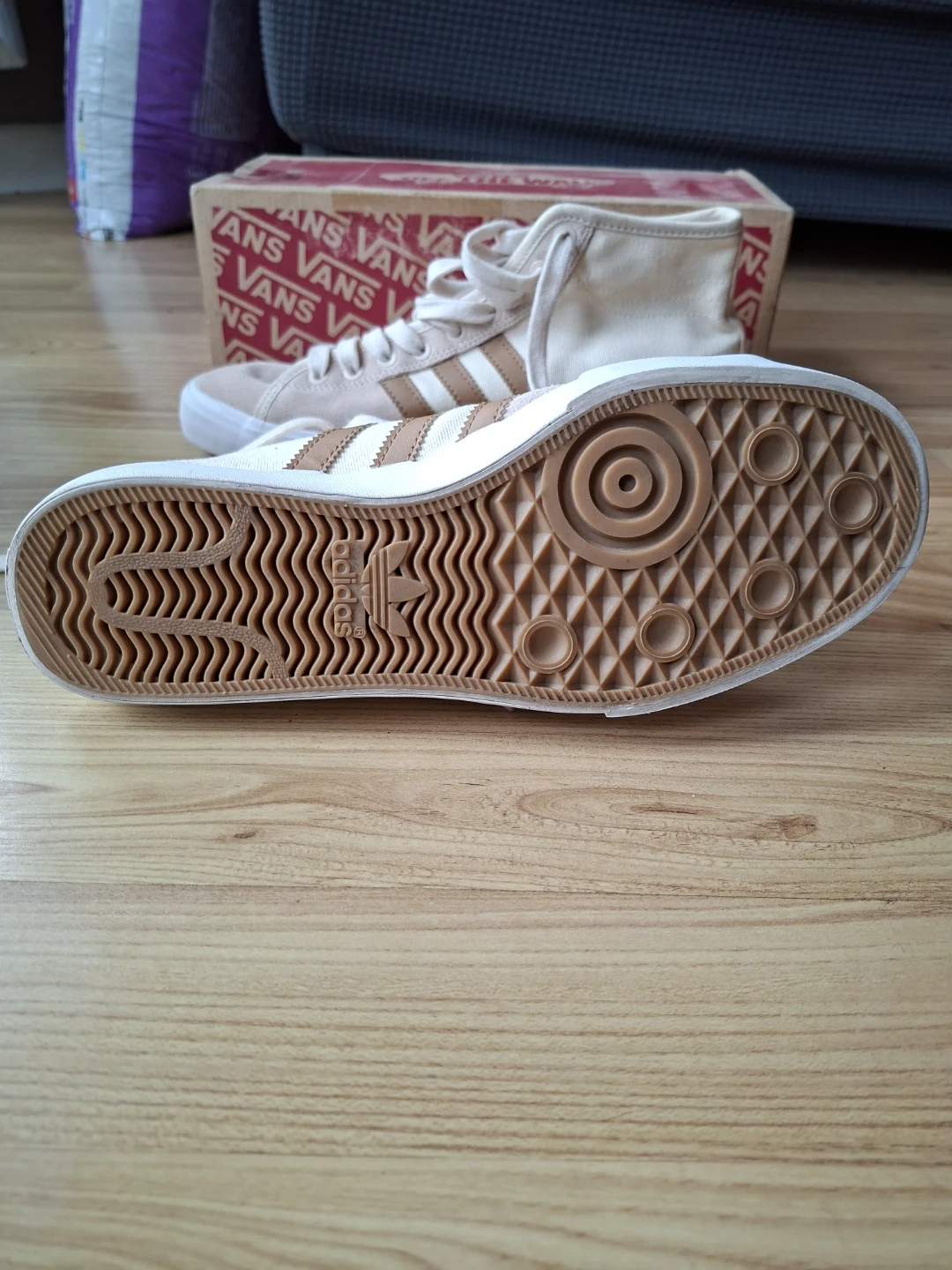 Adidas High Top Sneakers Beige Men's Size 8 - photo 3