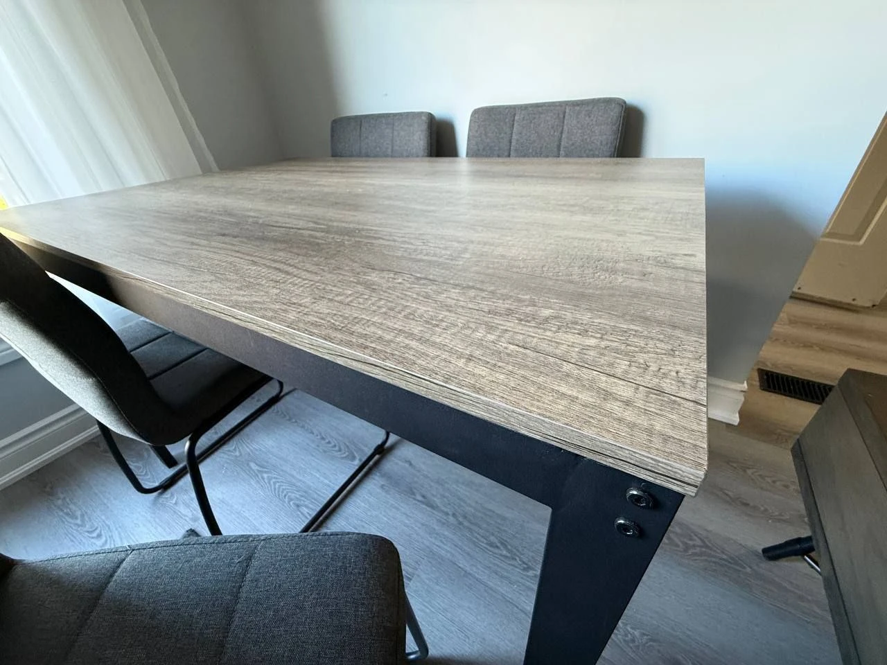 Dining Table with 4 Chairs - photo 3