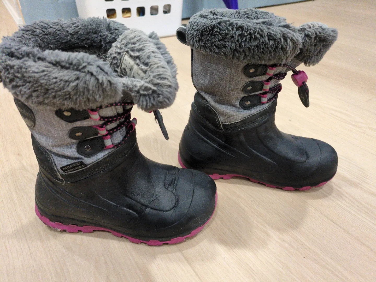 Girls' XMTN Waterproof Winter Boots Size 12 - photo 2
