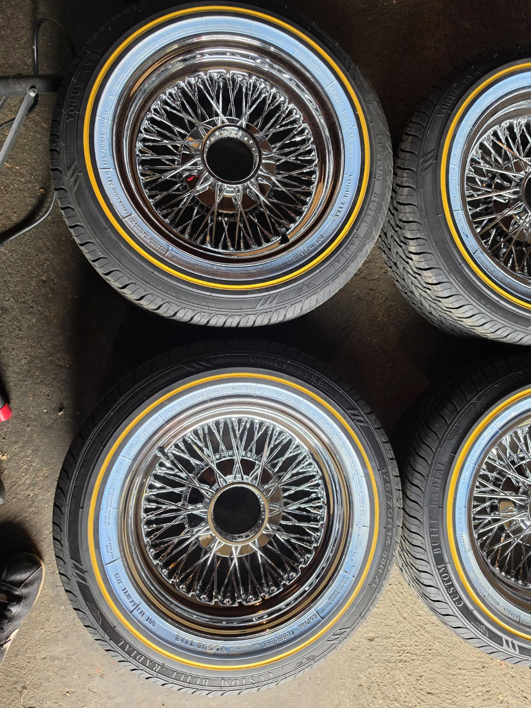 New 14 inch spoke Wire rims wheels New vogue tires - photo 2