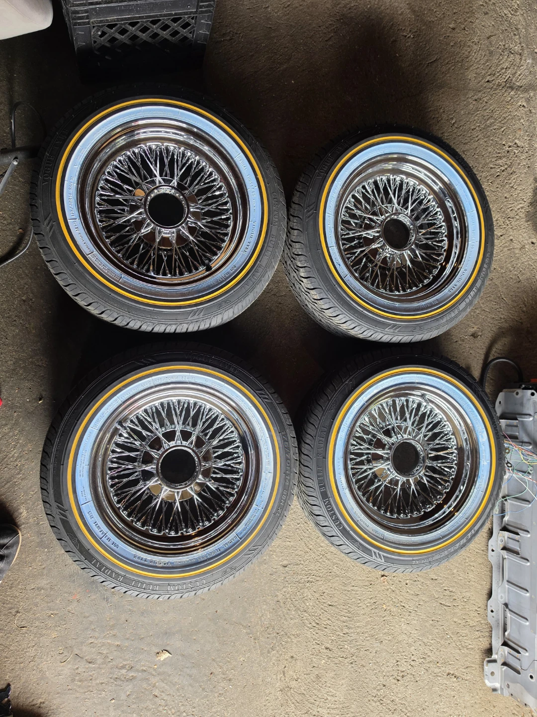 New 14 inch spoke Wire rims wheels New vogue tires - photo 5