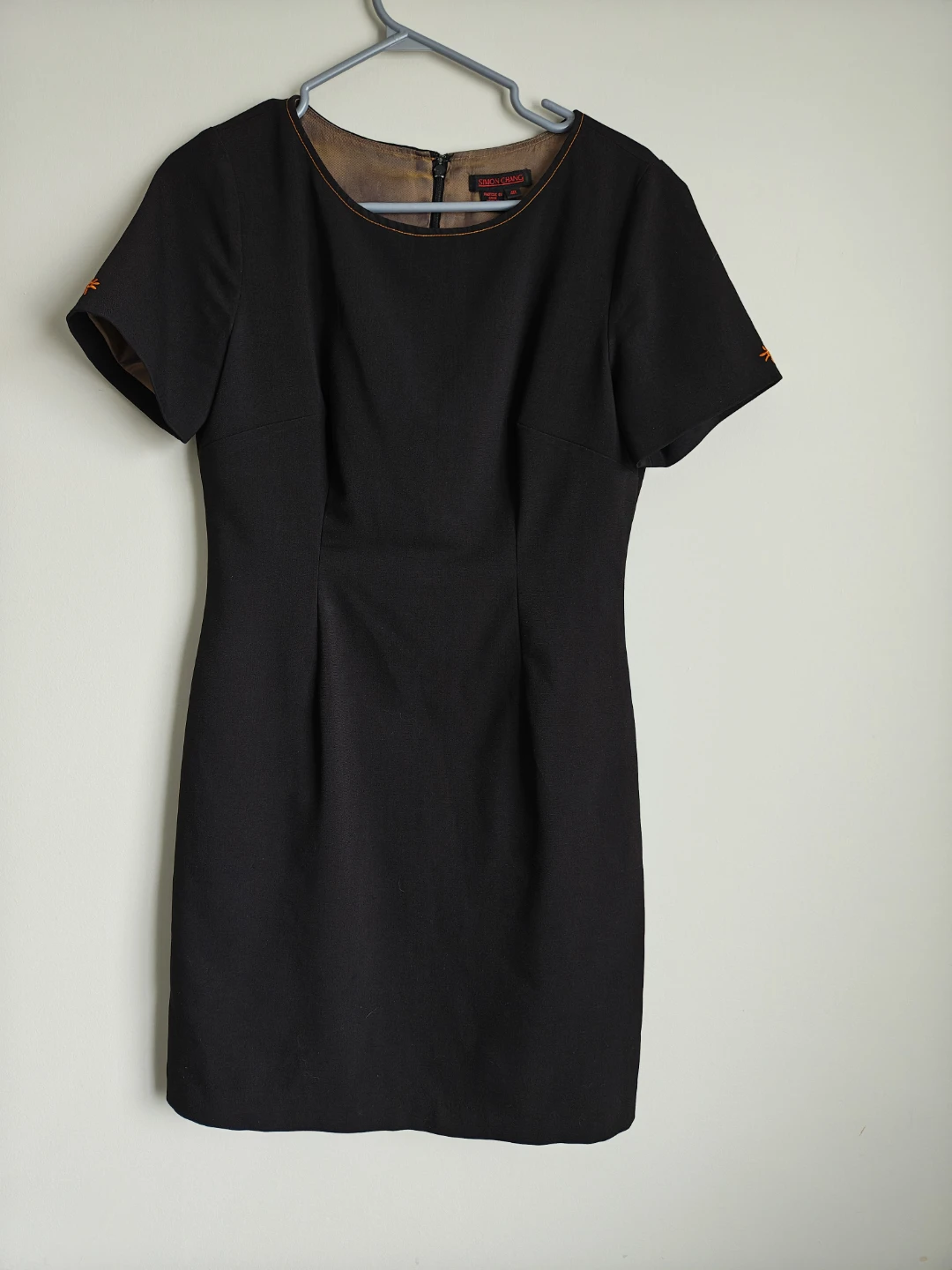 Simon Chang Black Short Sleeve Sheath Dress - photo 2