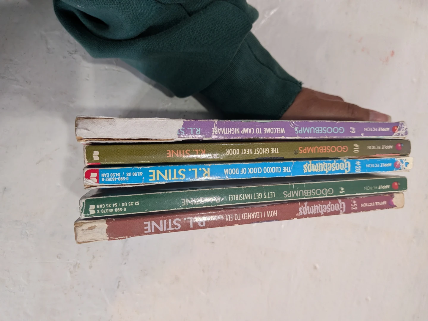 R.L. Stine Goosebumps Books Collection - photo 3