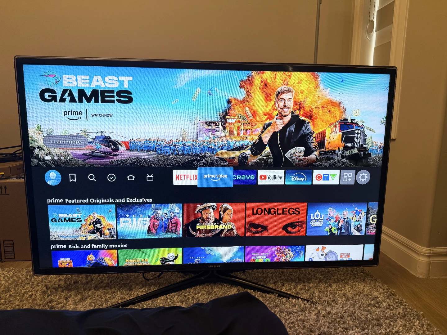 55 Inch Samsung Smart UHD TV - photo 4