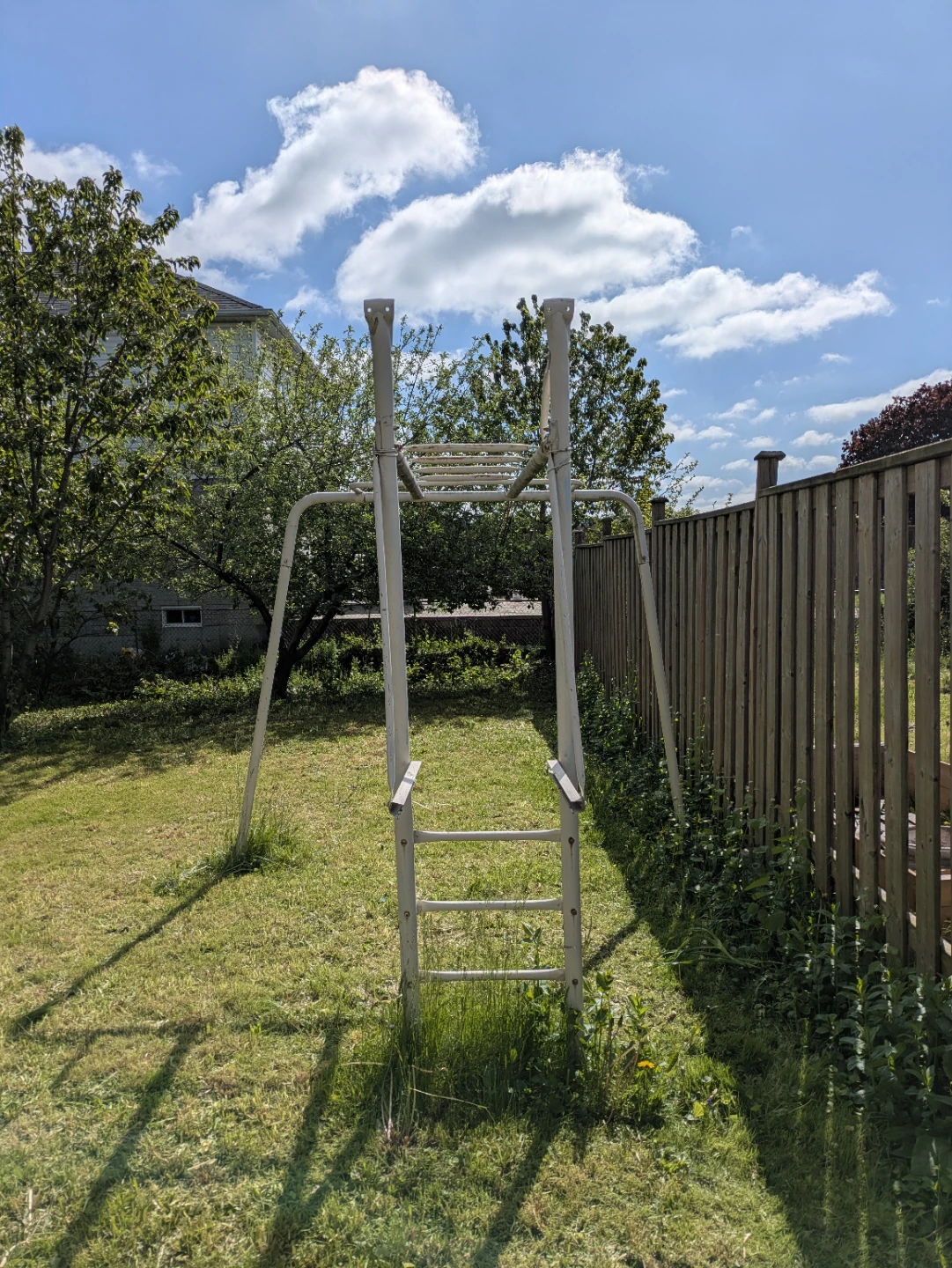 Outdoor metal monkey bars / jungle gym / swing frame - photo 2