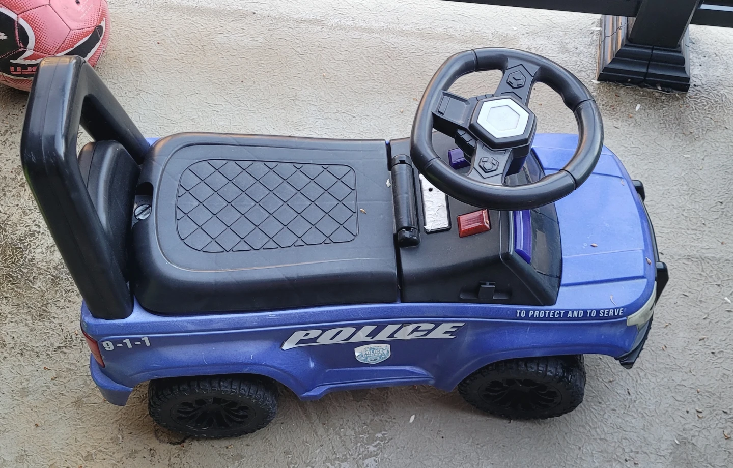 Kids Police Ride-On Car - photo 3
