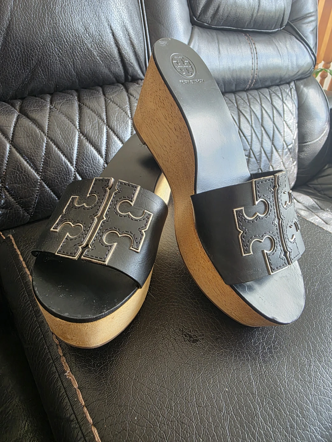 Tory Burch Black Wedge Sandals Size 7