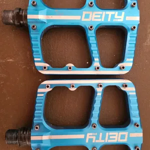Deity Flattrak Pedals Blue