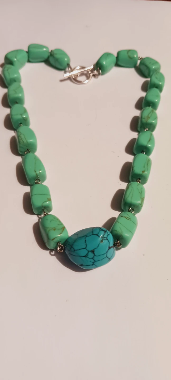 Beautiful Beaded Necklace with Toggle Clasp - photo 4