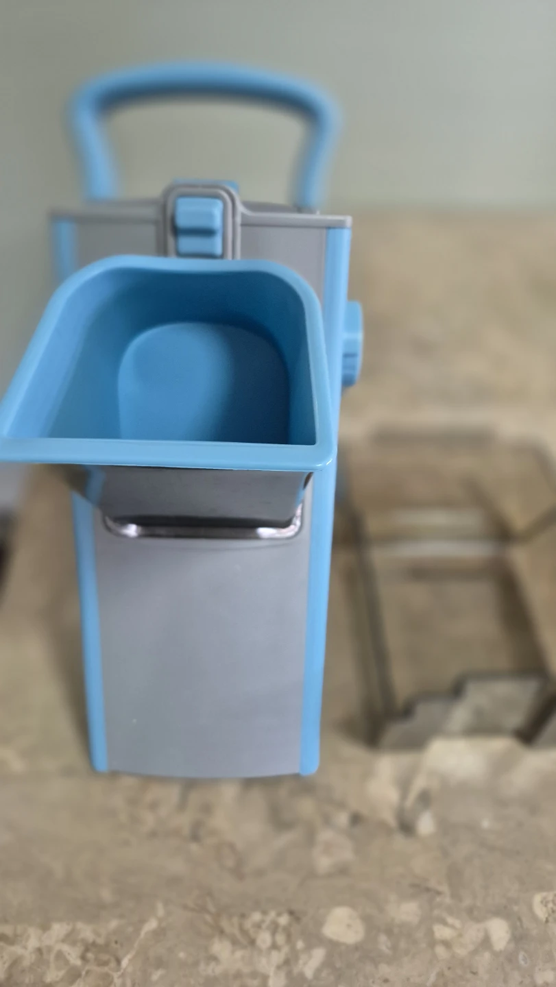 Blue and Grey Vegetable Cutter