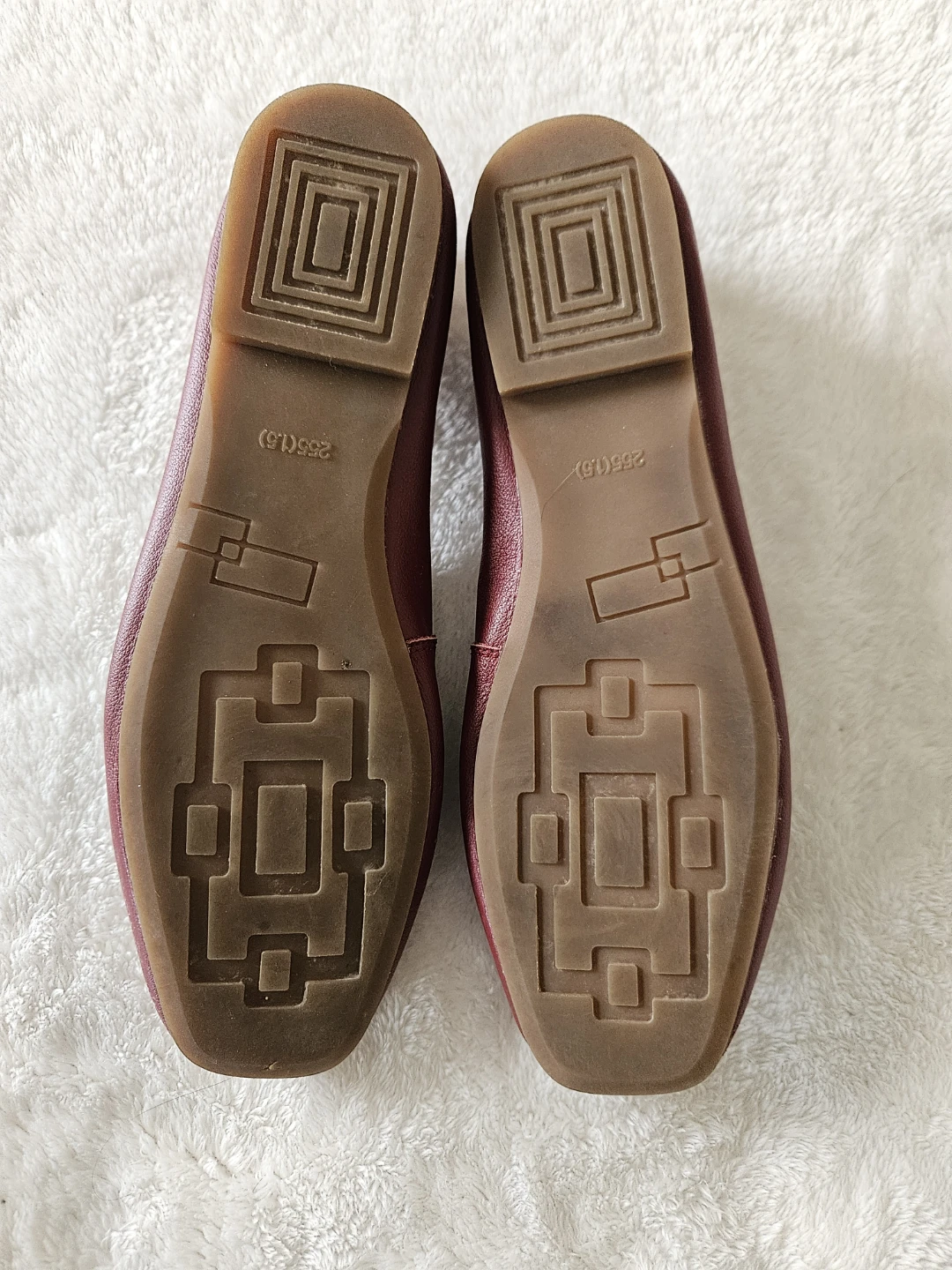 Empress Women's Red Flats Size 40 - photo 2