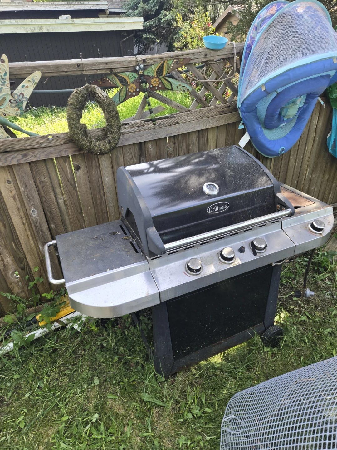 Grillmate Propane Grill - photo 2
