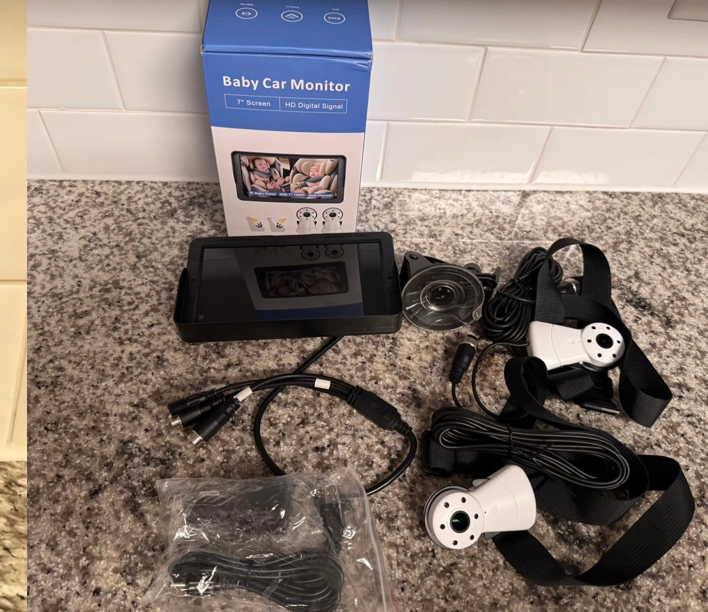Baby Car Monitor - 7" HD Digital Signal