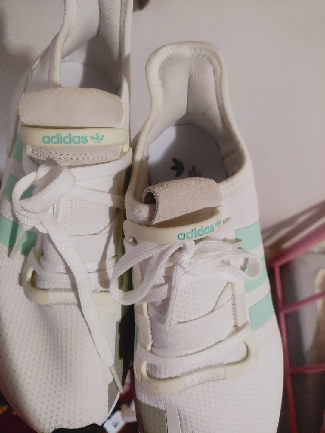 Adidas White & Mint Green Running Shoes Size 9 - photo 5