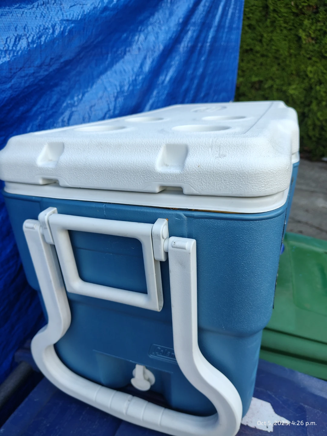 Coleman 62qt Extreme 5 Day Wheeled Cooler *like new* - photo 4