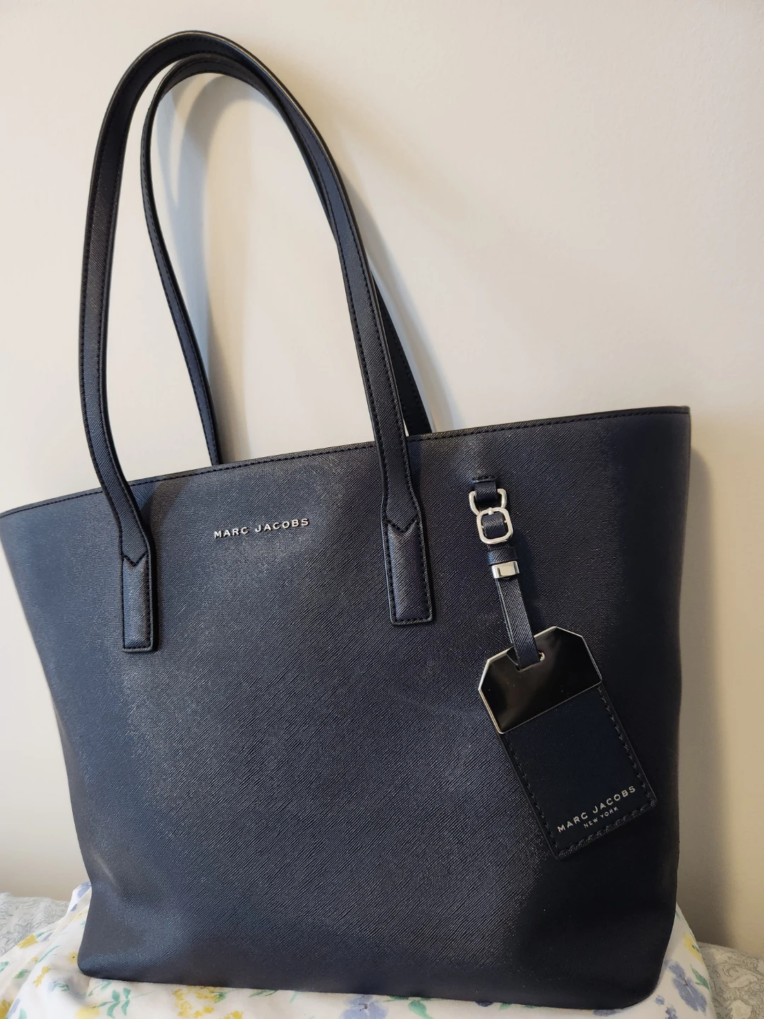 Marc Jacobs Navy Tote Bag (Medium size)