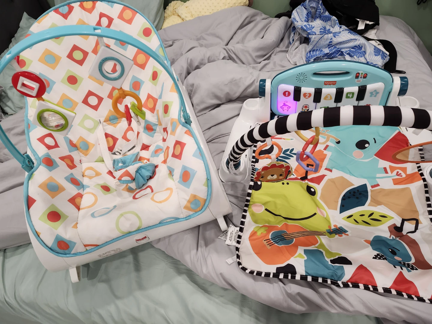 Fisher-Price Baby Bouncer and Piano Toy Set - photo 3