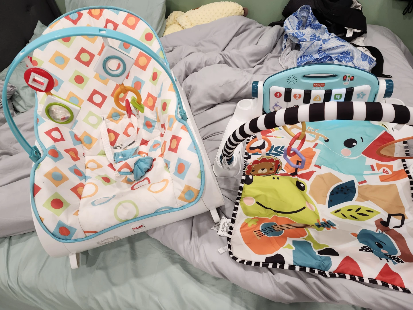 Fisher-Price Baby Bouncer and Piano Toy Set - photo 4