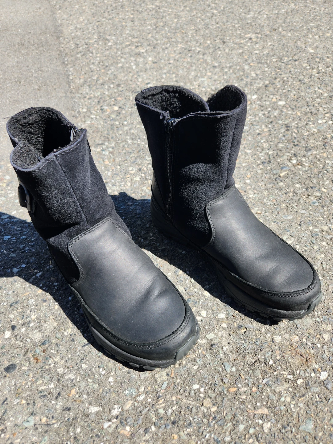 Black Sorel Winter Boots with Buckle