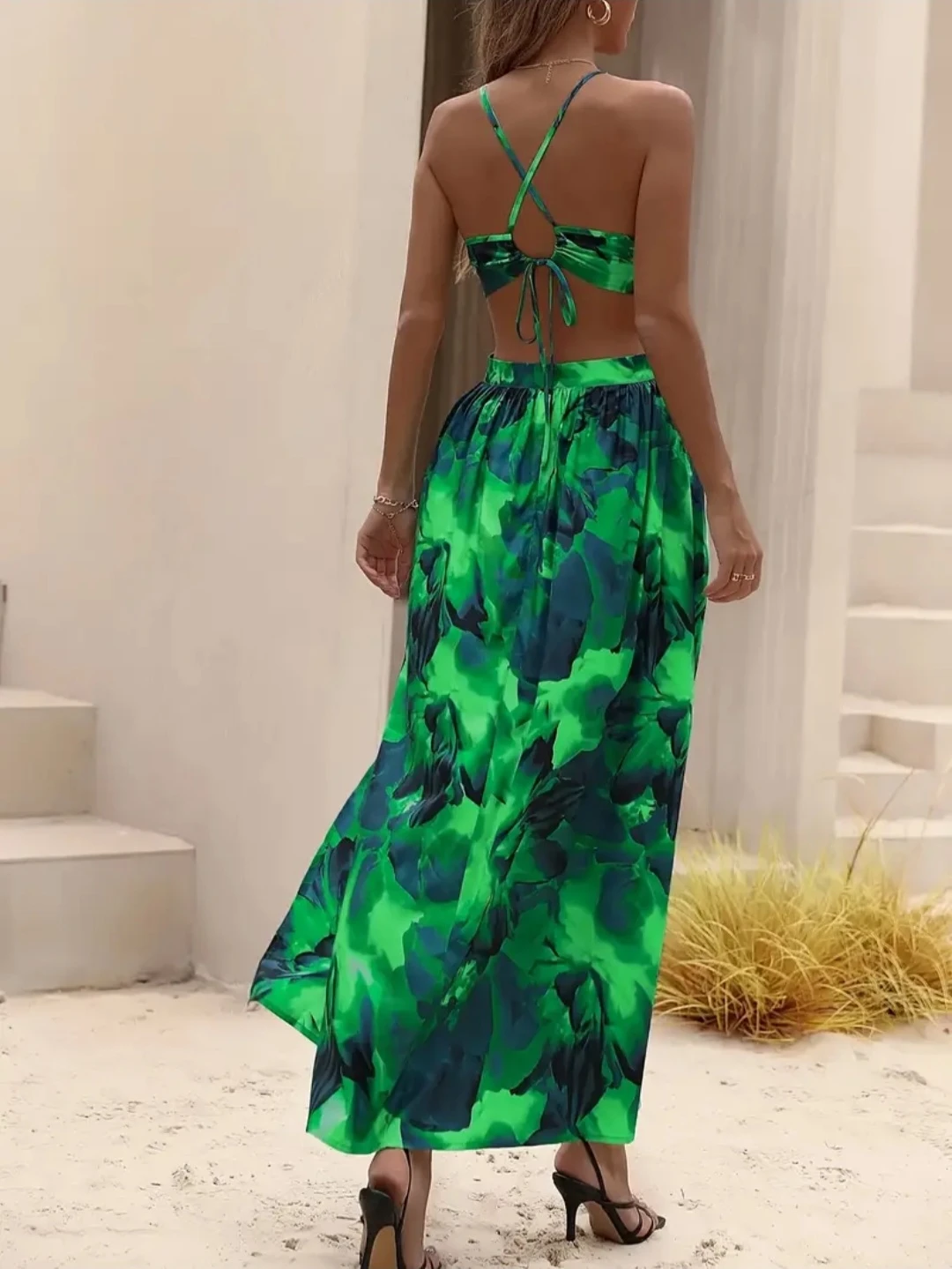 Green Floral Cut-Out Maxi Dress - photo 3