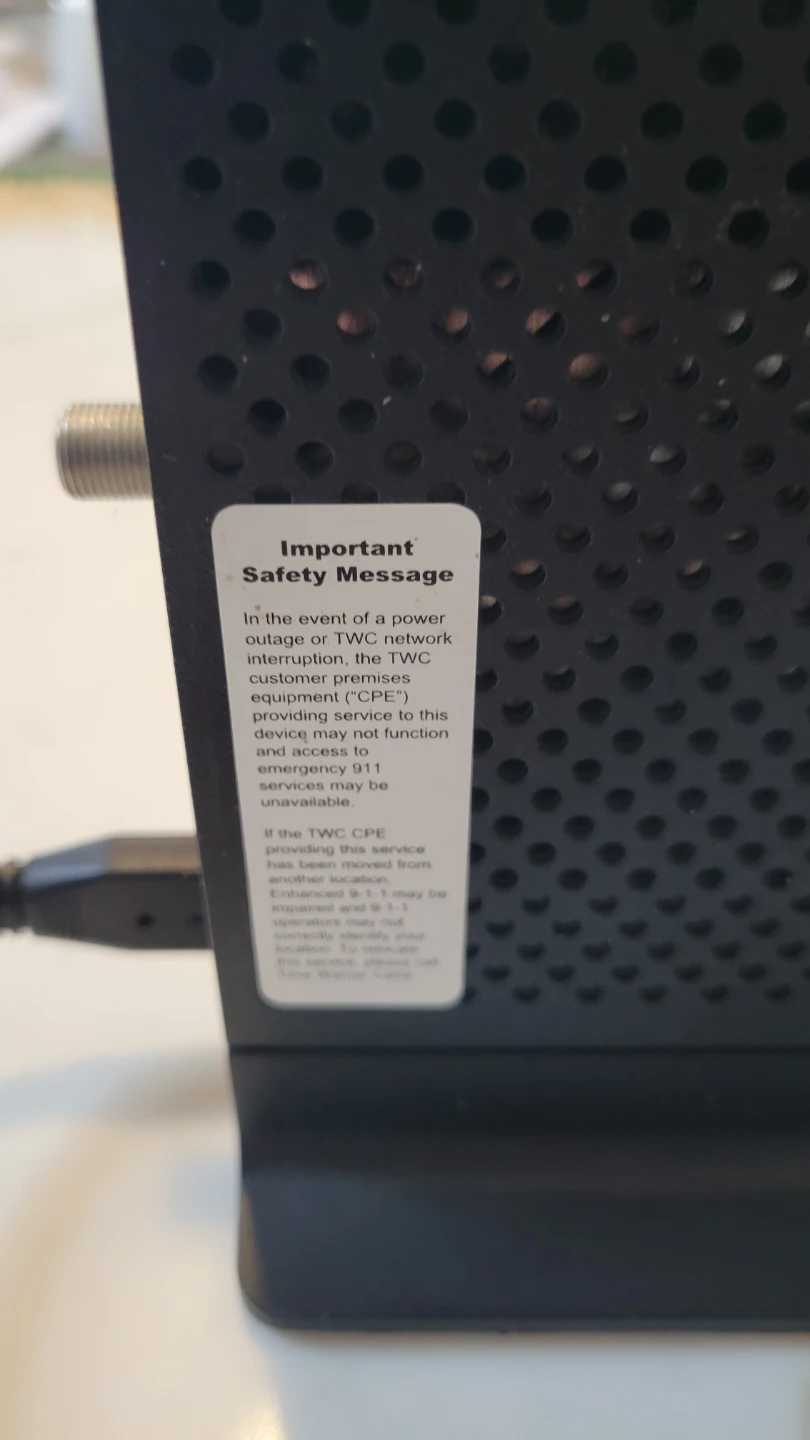 Technicolor WiFi Router Gateway - photo 3