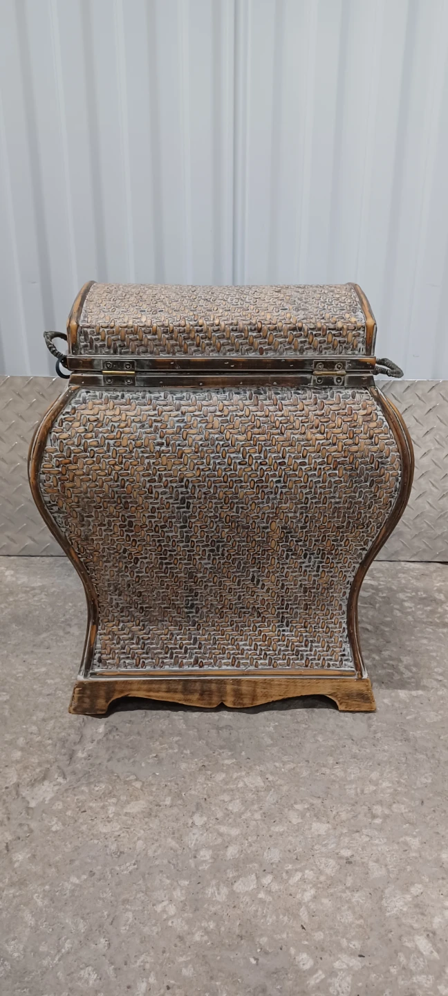 CLASSY SMALL CHEST  good condition  good quality - photo 4