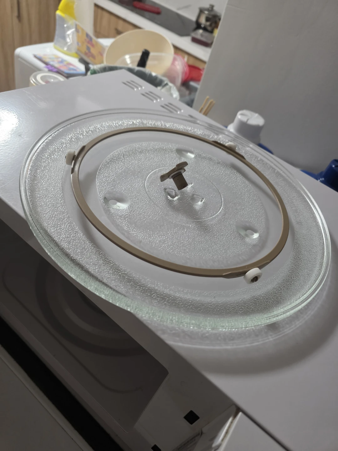 Microwave Glass Plate + Roller Ring – Excellent Condition - photo 2