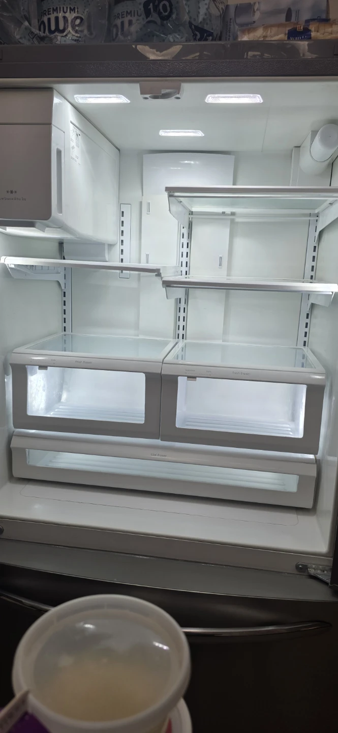 Frigidaire Gallery Stainless Steel French Door Refrigerator - photo 2