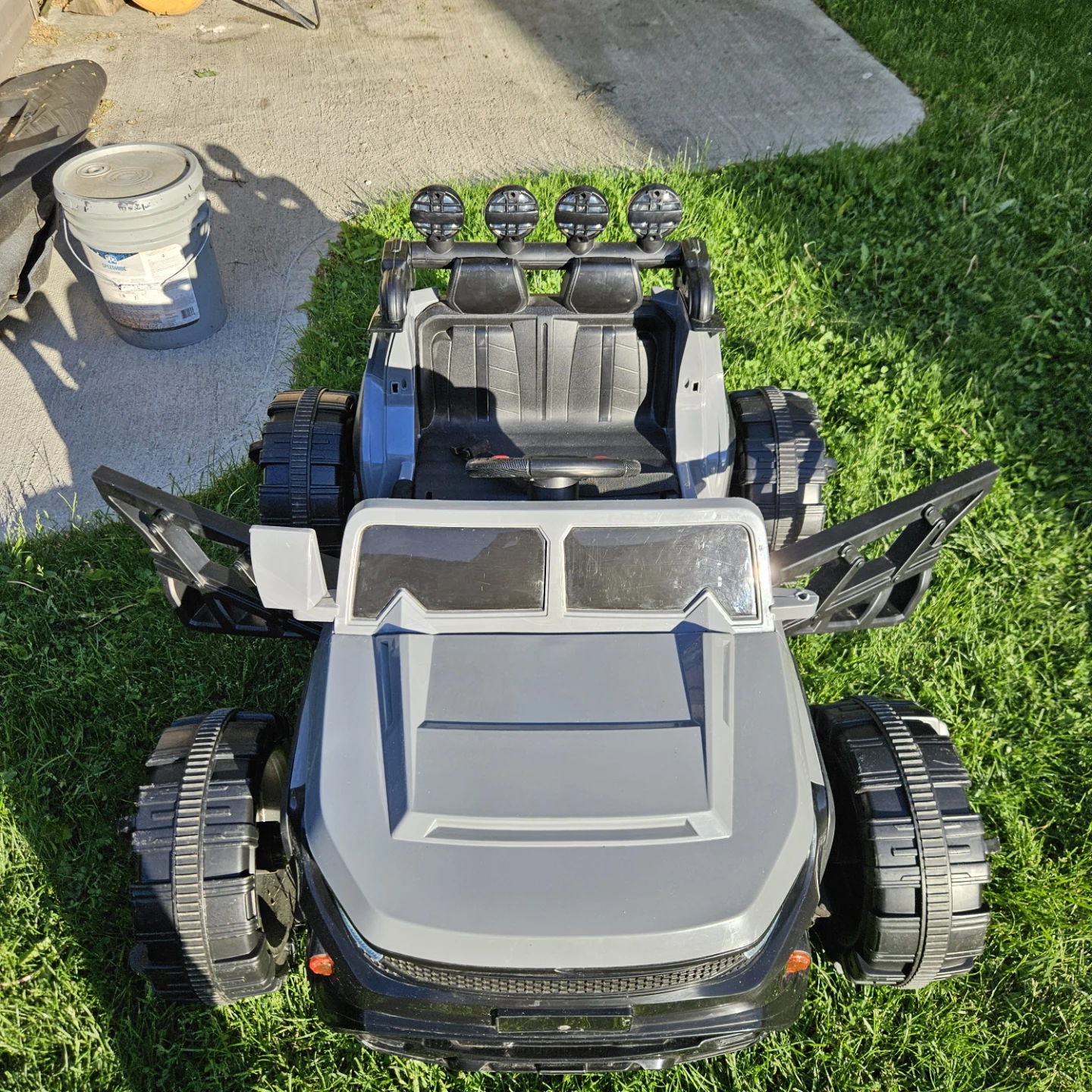 Kids Ride-On Electric Toy Car with Charger - photo 2
