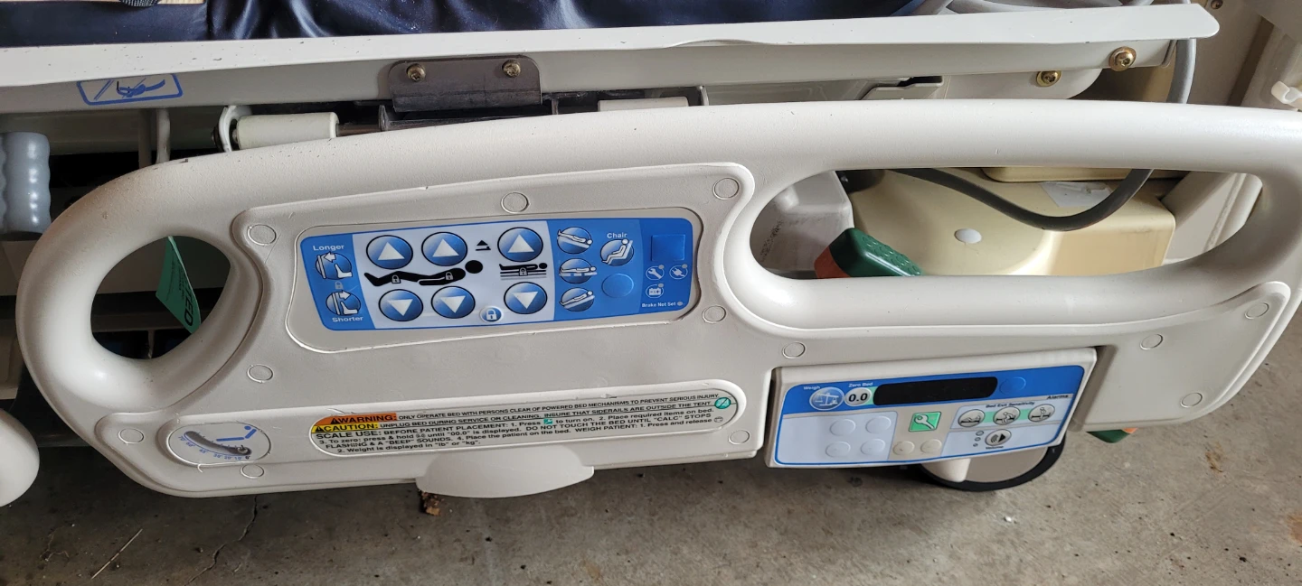 Hill-Rom Versa Care Hospital Bed - photo 4